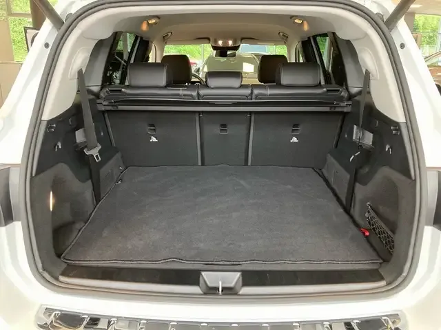 Mercedes-Benz GLB 250