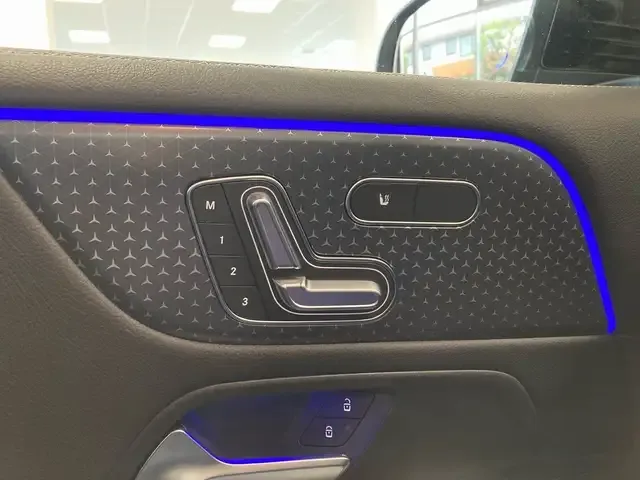 Mercedes-Benz GLB 250