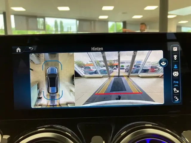 Mercedes-Benz GLB 250