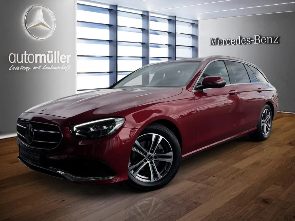 Mercedes-Benz E 220