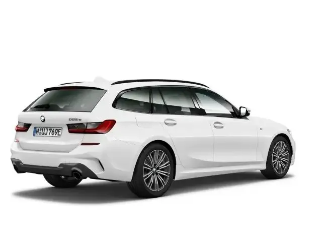 BMW 330