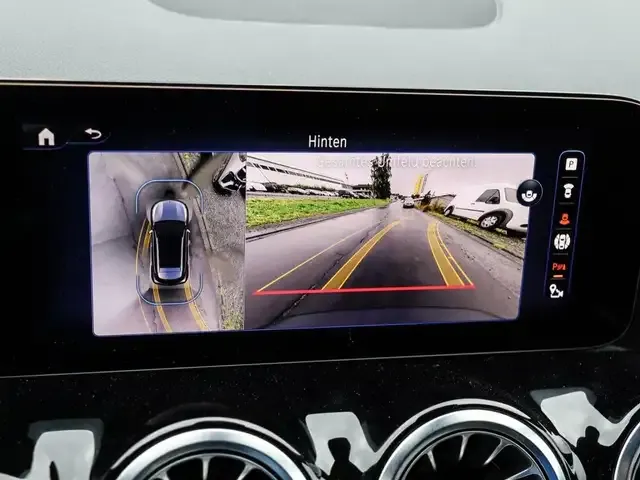 Mercedes-Benz EQA 350