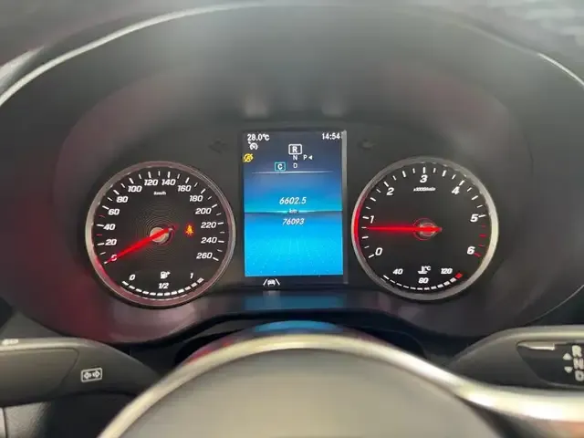 Mercedes-Benz GLC 220