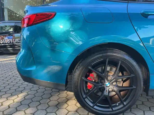 BMW 220