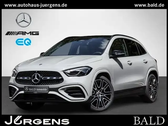 Mercedes-Benz GLA 220