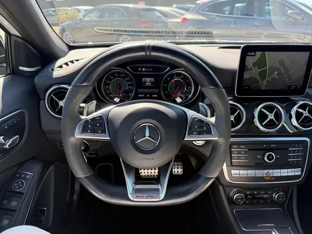 Mercedes-Benz GLA 45 AMG