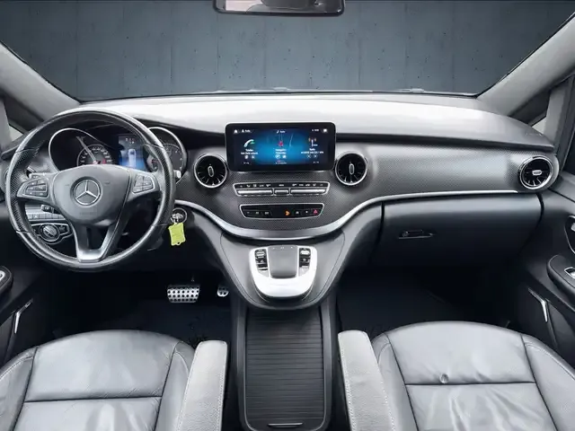 Mercedes-Benz V 300