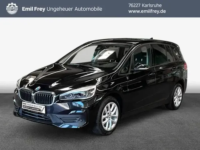 BMW 218