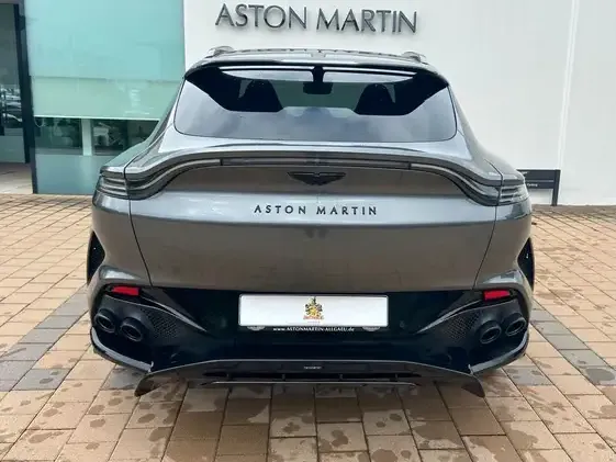 Aston Martin DBX