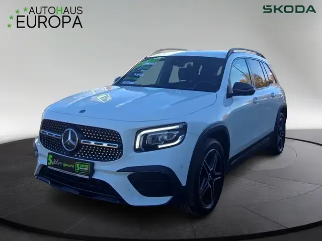 Mercedes-Benz GLB 200