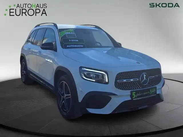 Mercedes-Benz GLB 200
