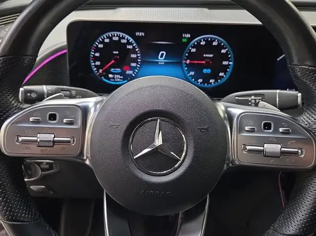 Mercedes-Benz EQC 400