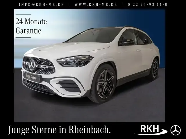 Mercedes-Benz GLA 200