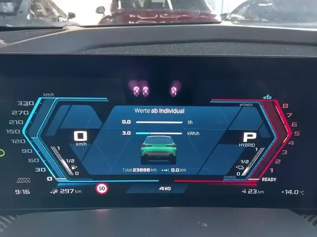 BMW XM