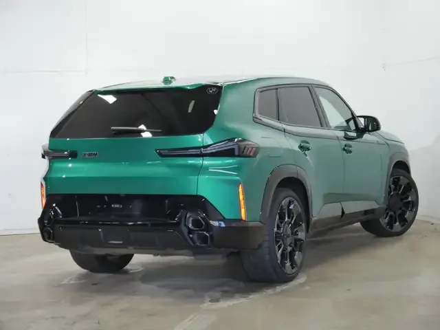 BMW XM