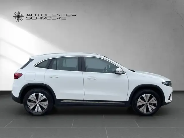 Mercedes-Benz EQA 300