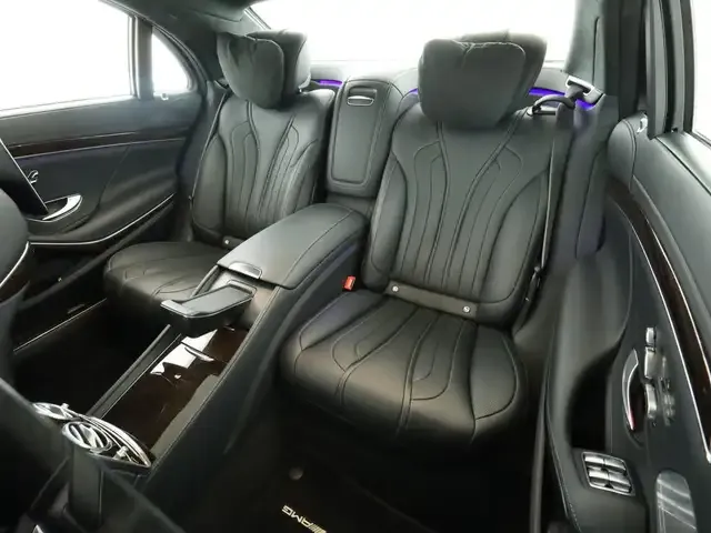 Mercedes-Benz S 560