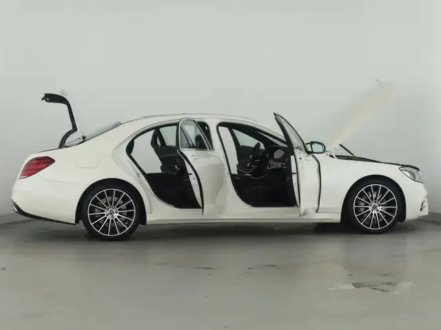 Mercedes-Benz S 560