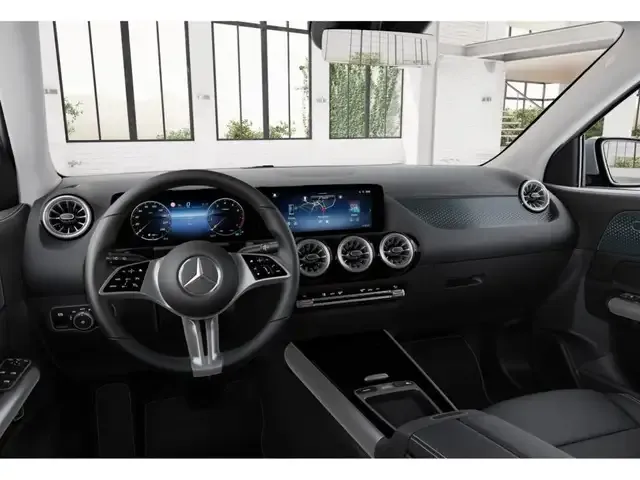 Mercedes-Benz GLA 220