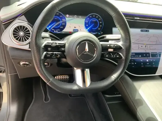 Mercedes-Benz EQS SUV