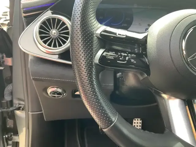 Mercedes-Benz EQS SUV