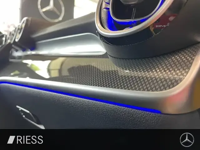 Mercedes-Benz CLE 300