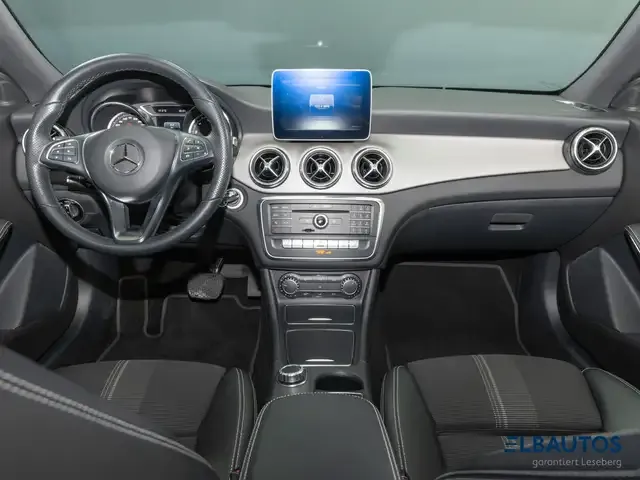 Mercedes-Benz CLA 180
