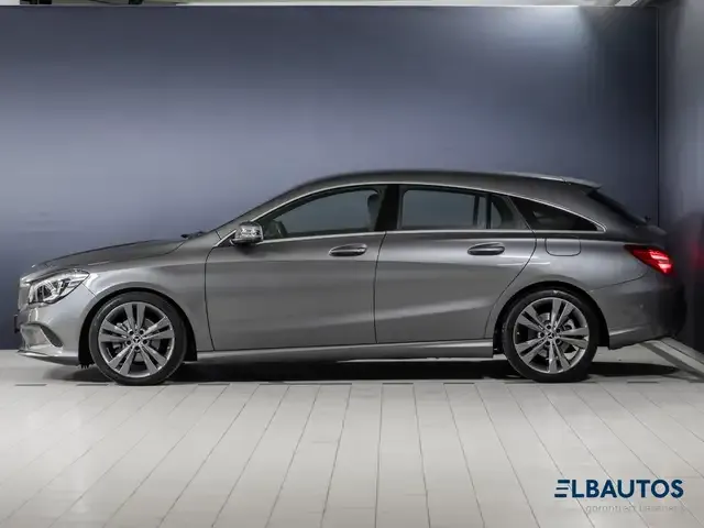 Mercedes-Benz CLA 180