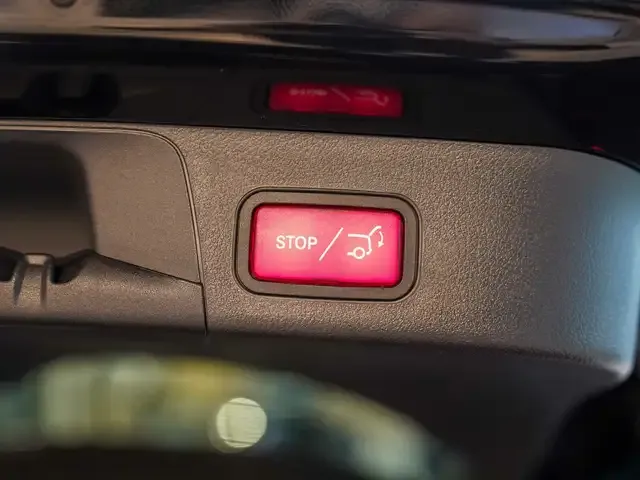 Mercedes-Benz EQB 300