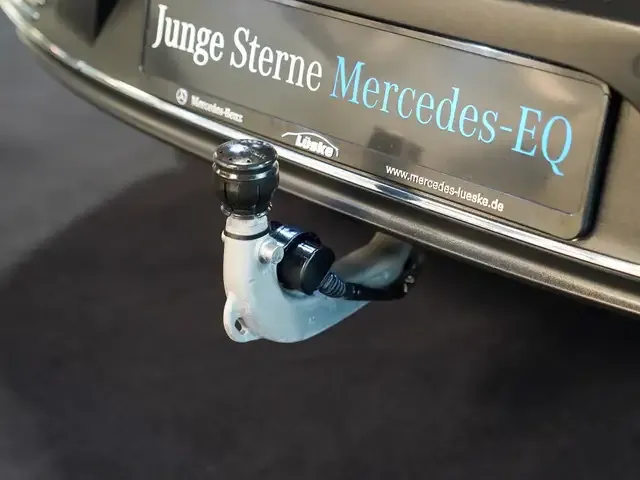 Mercedes-Benz EQB 300