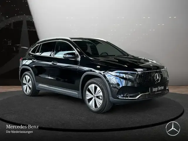 Mercedes-Benz EQA 300