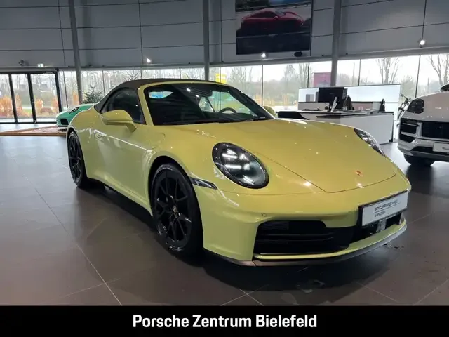 Porsche 992