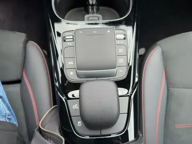 Mercedes-Benz CLA 35 AMG