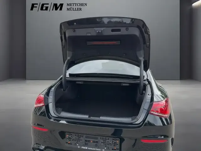 Mercedes-Benz CLA 35 AMG