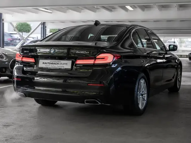 BMW 530