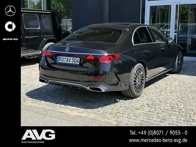 Mercedes-Benz E 220