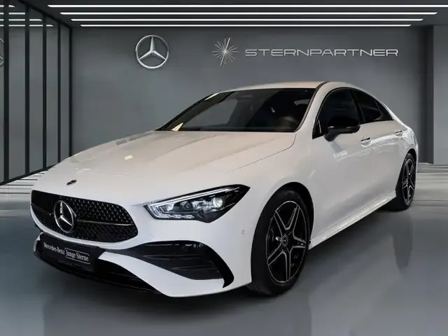 Mercedes-Benz CLA 180