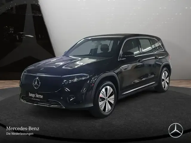 Mercedes-Benz EQB 300