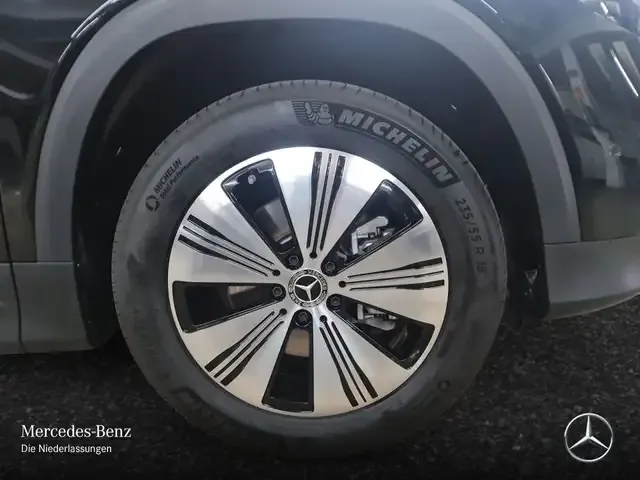 Mercedes-Benz EQB 300