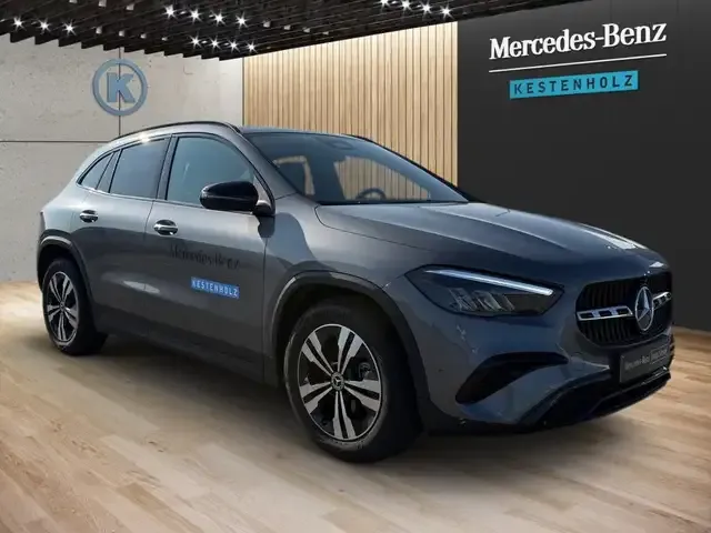 Mercedes-Benz GLA 180