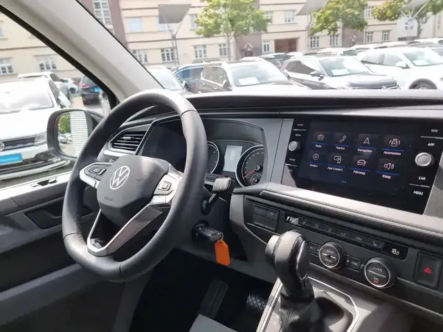 Volkswagen T6 Caravelle
