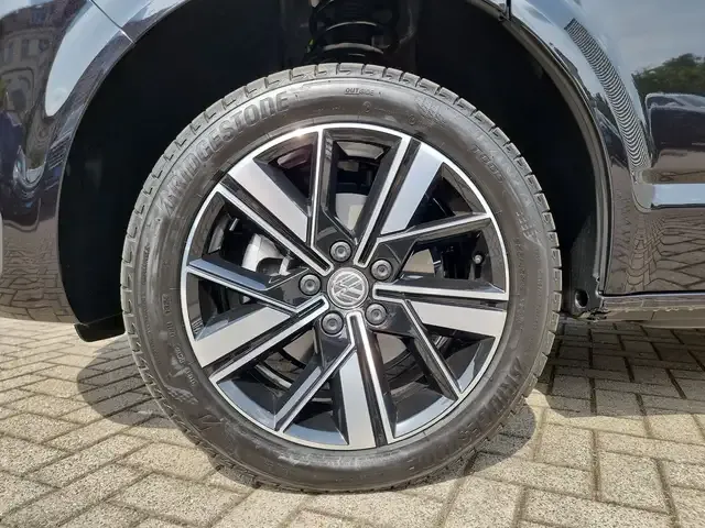 Volkswagen T6 Caravelle