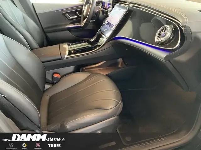 Mercedes-Benz EQE 300