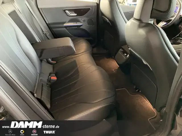 Mercedes-Benz EQE 300