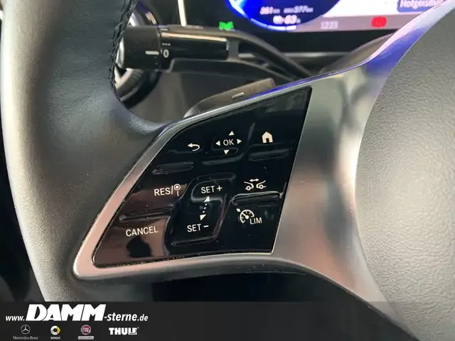 Mercedes-Benz EQE 300