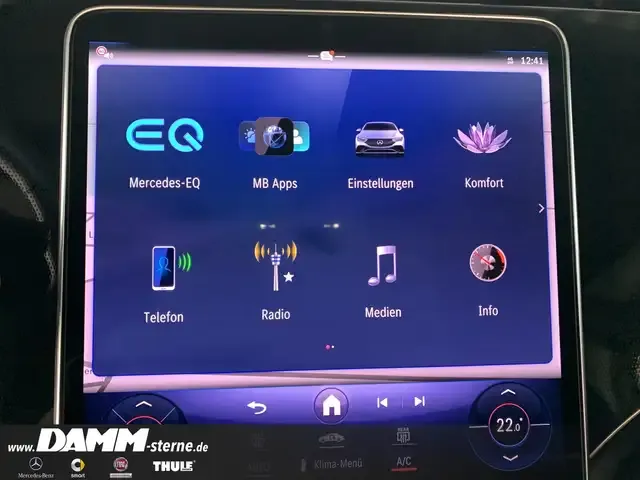 Mercedes-Benz EQE 300