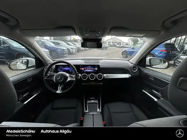 Mercedes-Benz EQB 350
