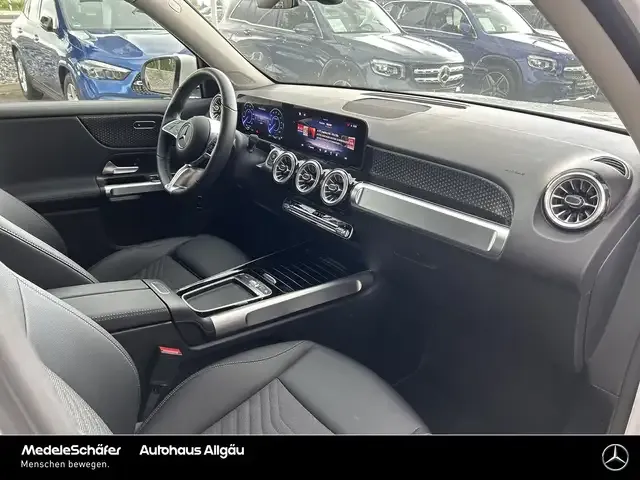 Mercedes-Benz EQB 350