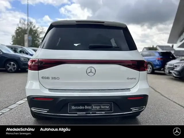 Mercedes-Benz EQB 350