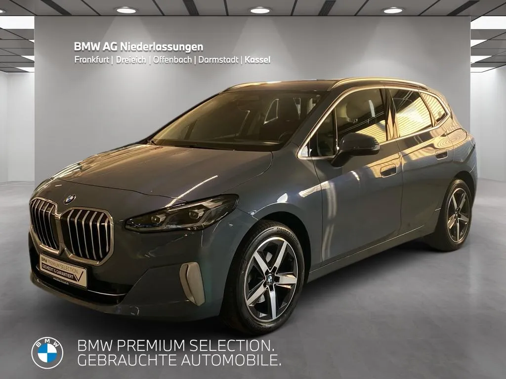 BMW 218